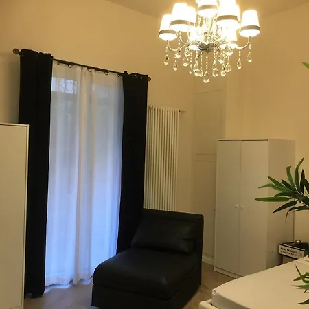 Residenza Sant'orsola Broccaindosso Appartamento *